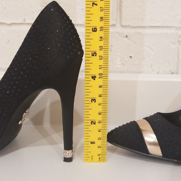 Jennifer Lopez Sparkle Heels - Picture 4 of 6